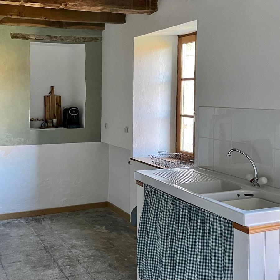 Beautiful Cottage With Private Plunge Pool/Hot Tub - 40 Mins From Puy Du Fou La Chapelle-Saint-Etienne Екстериор снимка