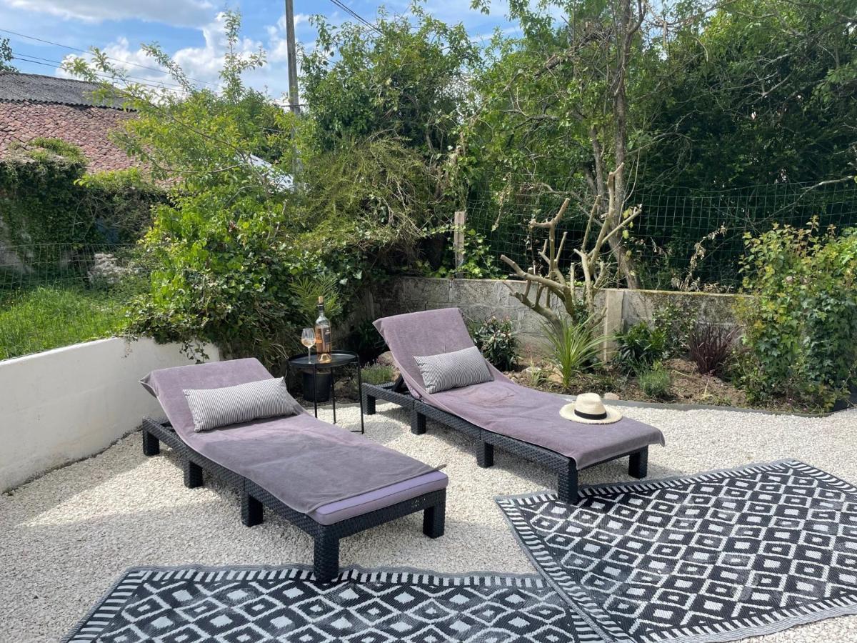Beautiful Cottage With Private Plunge Pool/Hot Tub - 40 Mins From Puy Du Fou La Chapelle-Saint-Etienne Екстериор снимка